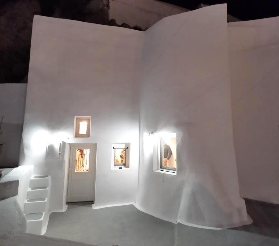 Апартаменты Cave Noelia Тира Экстерьер фото